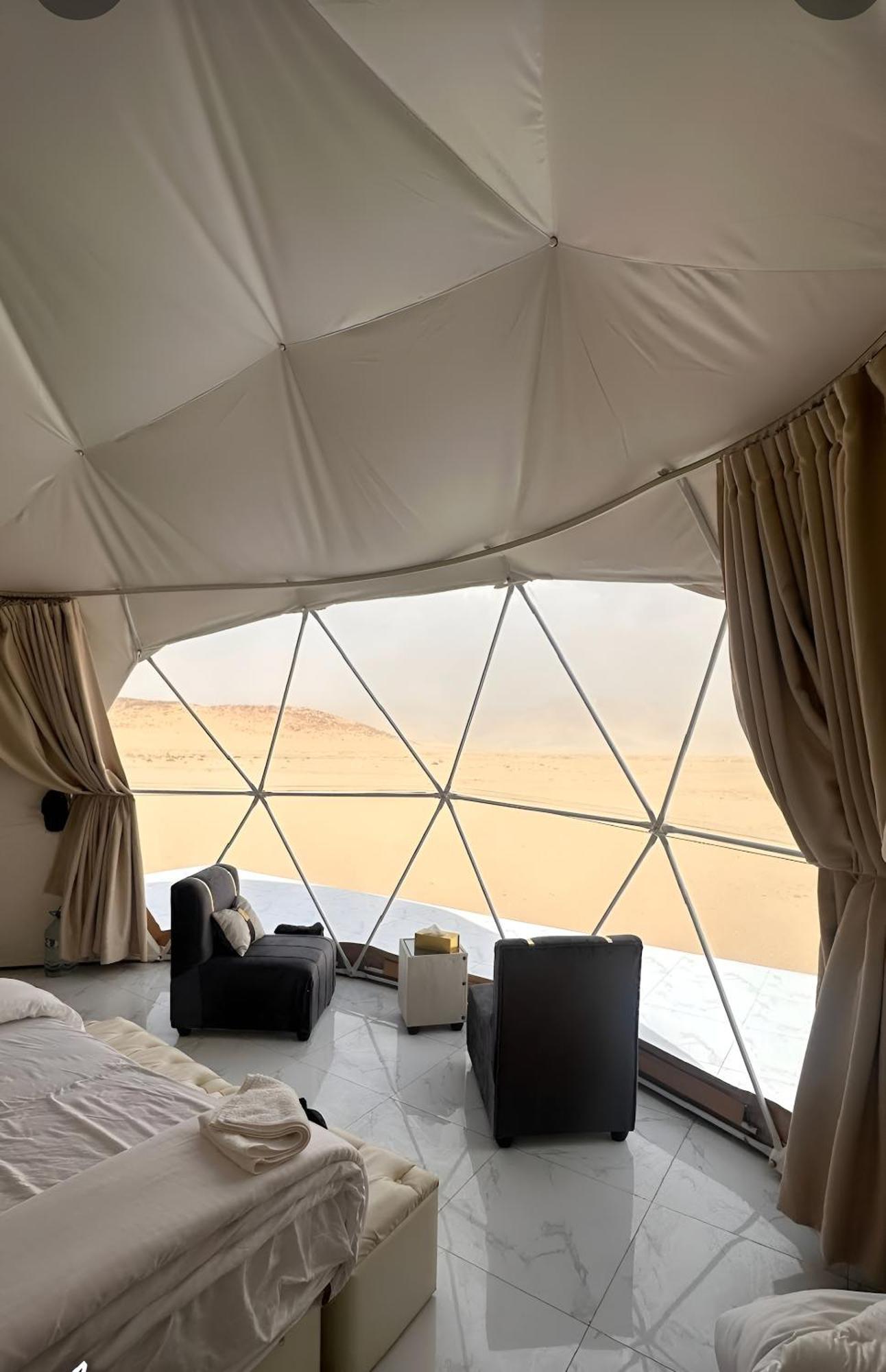 Titanic Camp Acomodação com café da manhã Wadi Rum Exterior foto