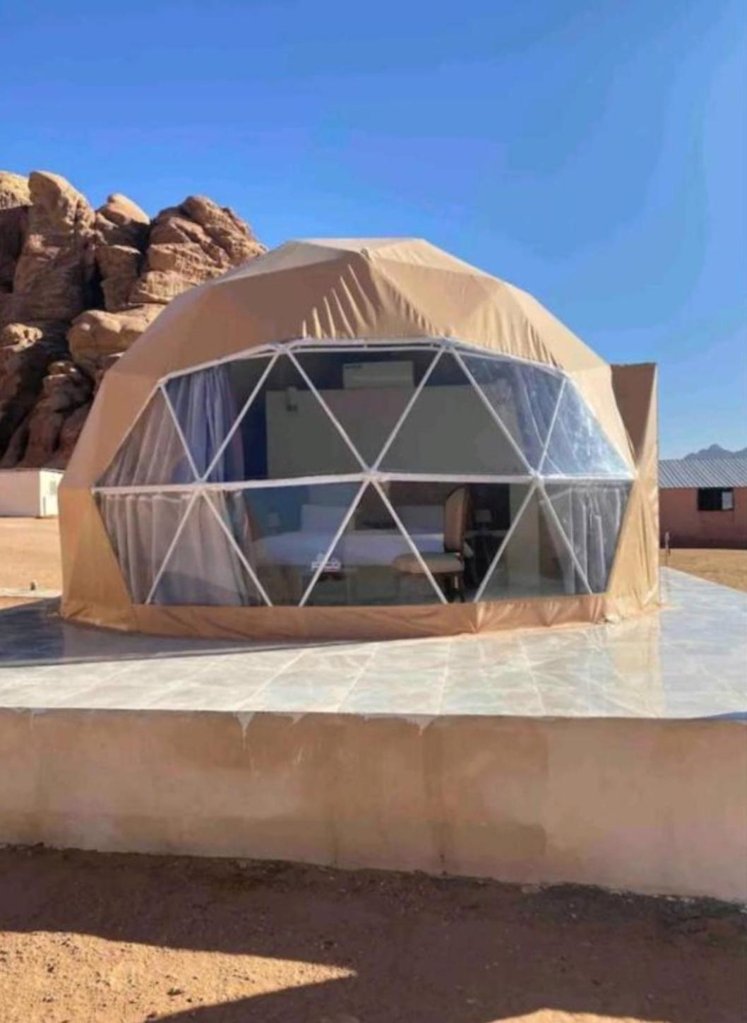 Titanic Camp Acomodação com café da manhã Wadi Rum Exterior foto