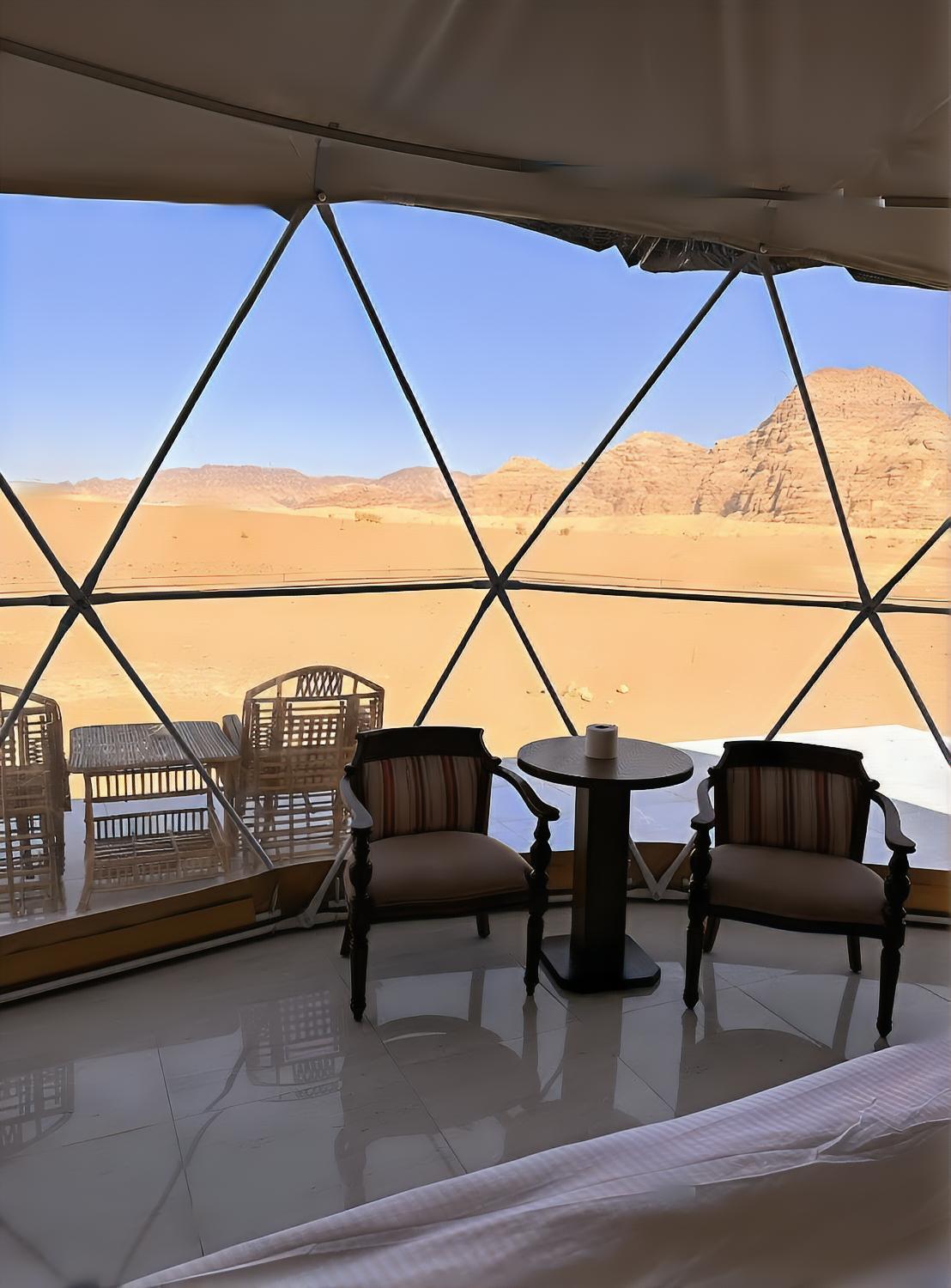 Titanic Camp Acomodação com café da manhã Wadi Rum Exterior foto